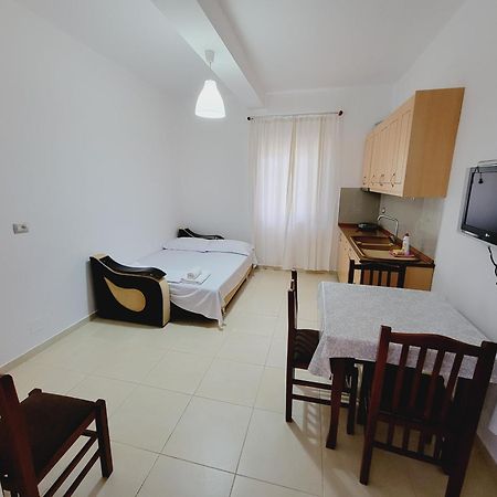 Vila Pasqyra Εξαμίλιο Εξωτερικό φωτογραφία
