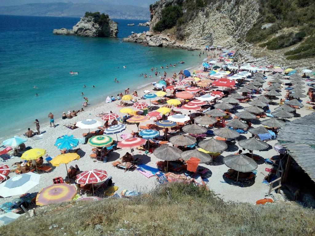 Vila Pasqyra Εξαμίλιο Εξωτερικό φωτογραφία